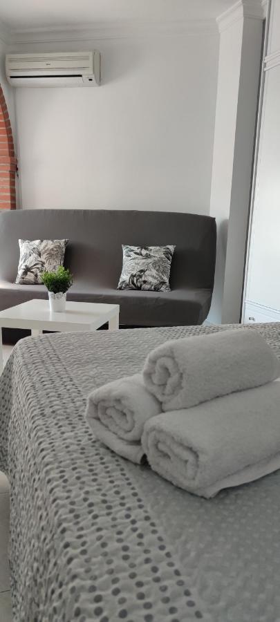 Estudio Torrox Playa- Vistas Al Mar Y Piscina Екстер'єр фото